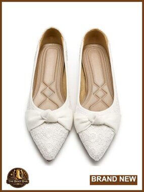Lace Ballet Flats with Bow - Pointed Toe Comfortable Wedding Shoes
